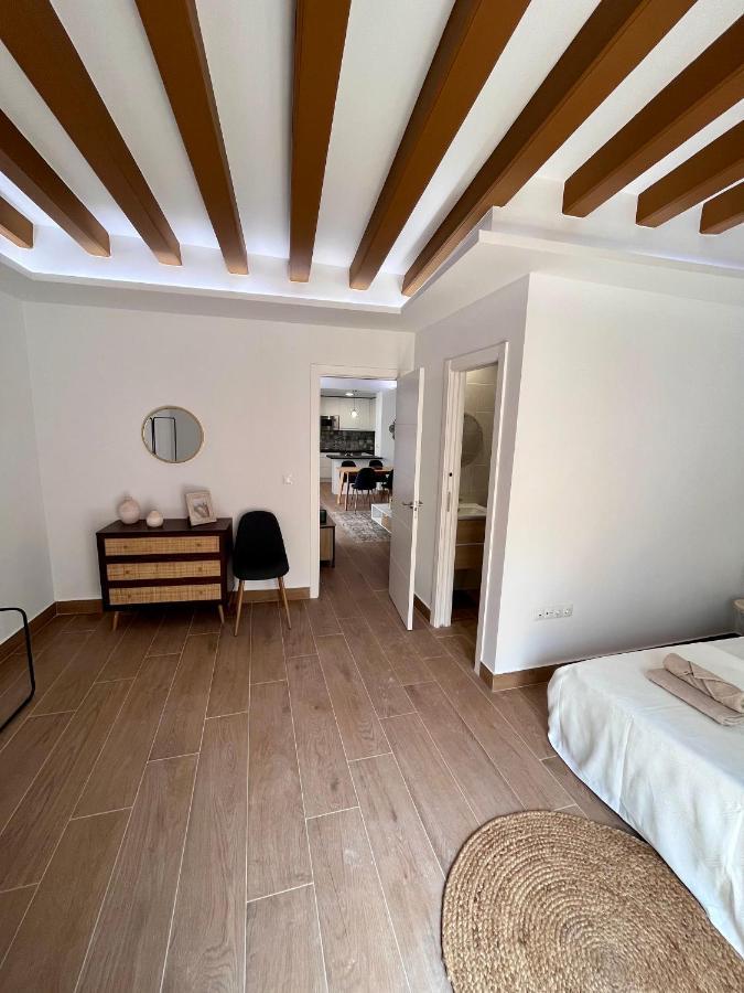 Gatu Premium Villa Flamenca , Preferente Mayores De 25 Anos Y Familias Cadiz Dış mekan fotoğraf